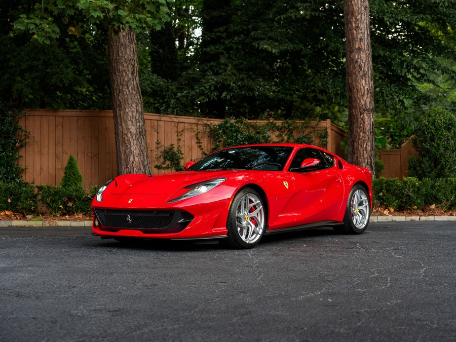 2019 Ferrari 812 Superfast