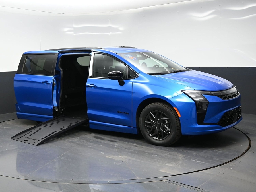 New 2027 Chrysler Pacifica Select Sport