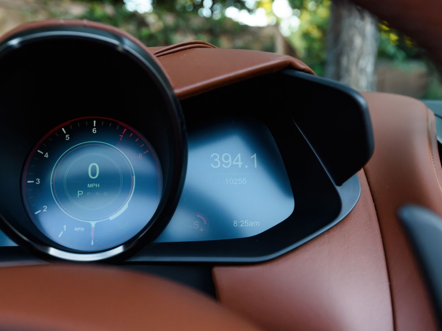 2020 Aston Martin DBS Superleggera Volante