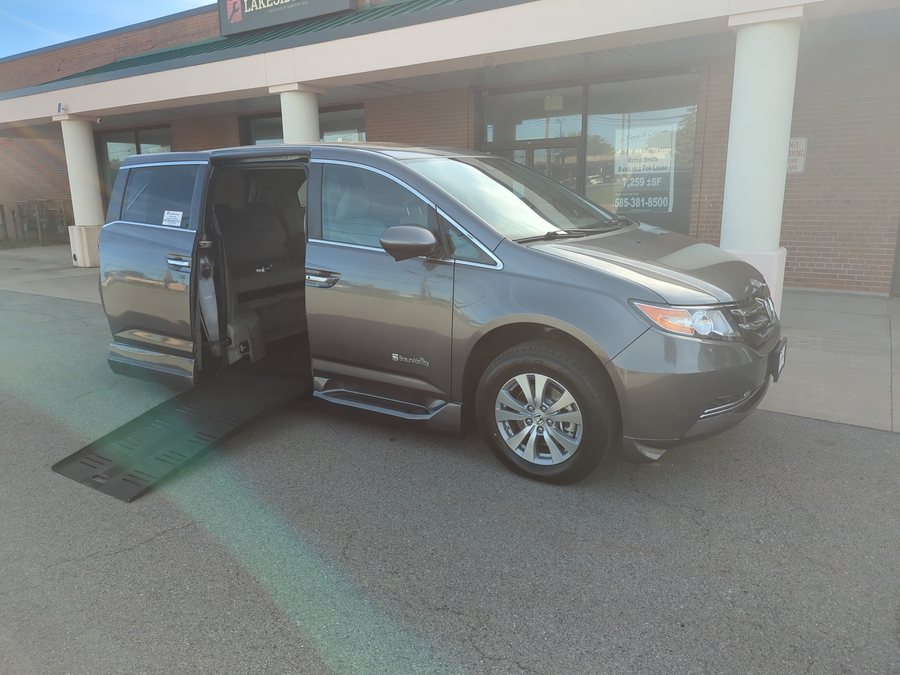 PRE OWNED 2016 Honda Odyssey EX-L