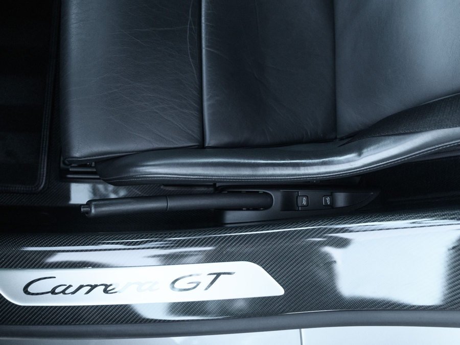 2004 Porsche Carrera GT