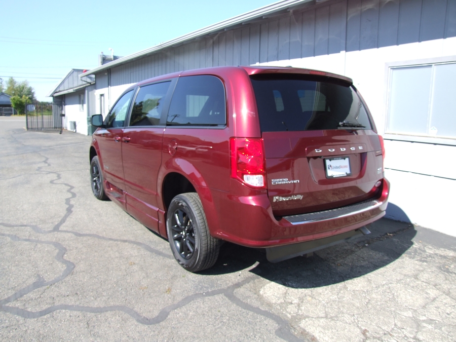 PRE OWNED 2019 Dodge Grand Caravan GT