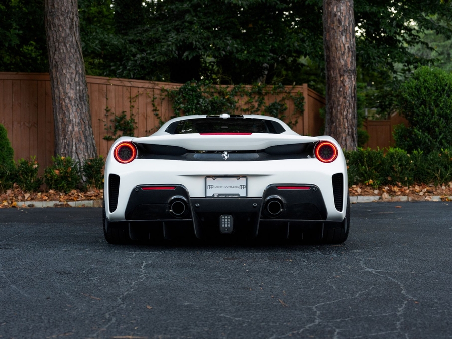2020 Ferrari 488 Pista