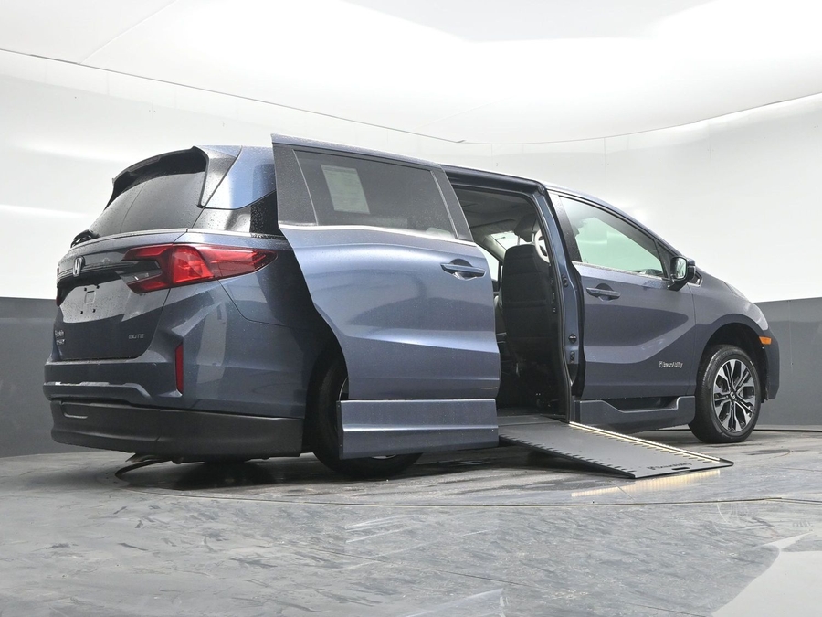 New 2026 Honda Odyssey Elite