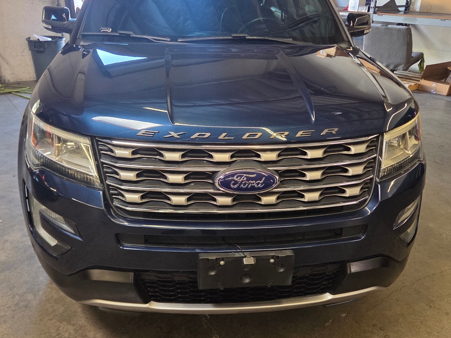 PRE OWNED 2017 Ford Explorer XLT