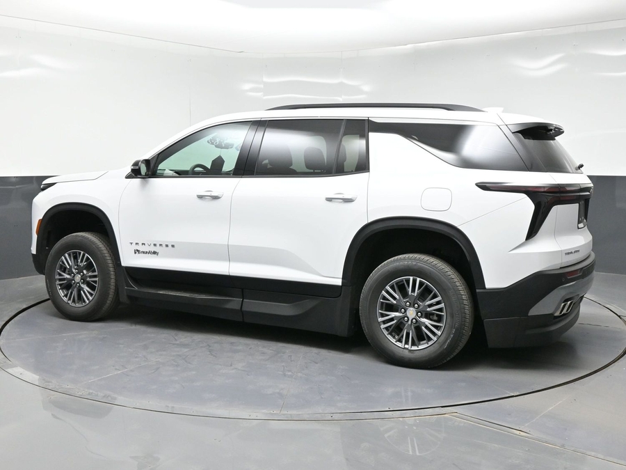 New 2026 Chevrolet Traverse 1LT