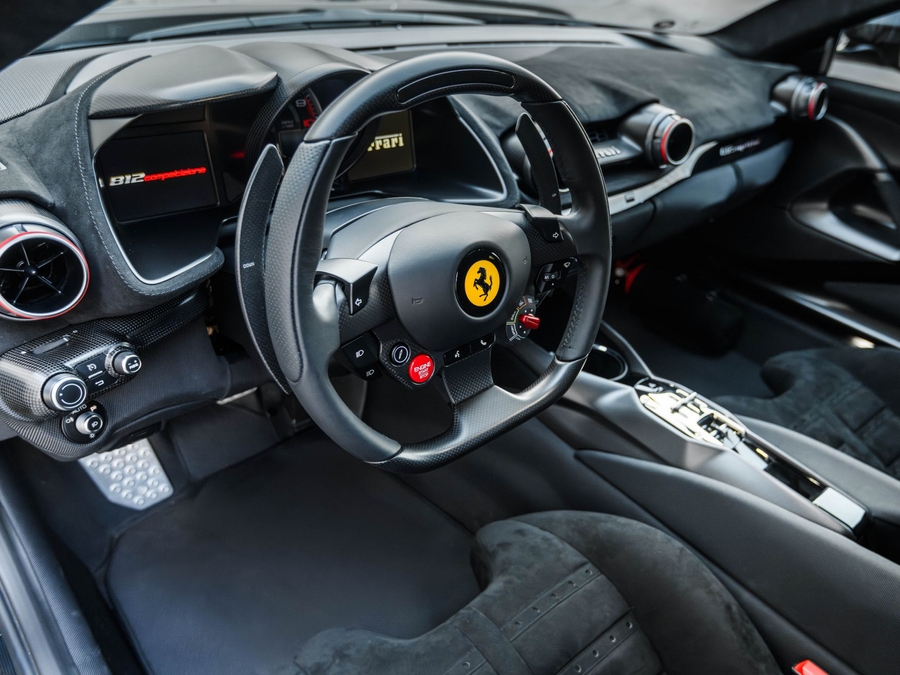 2022 Ferrari 812 Competizione