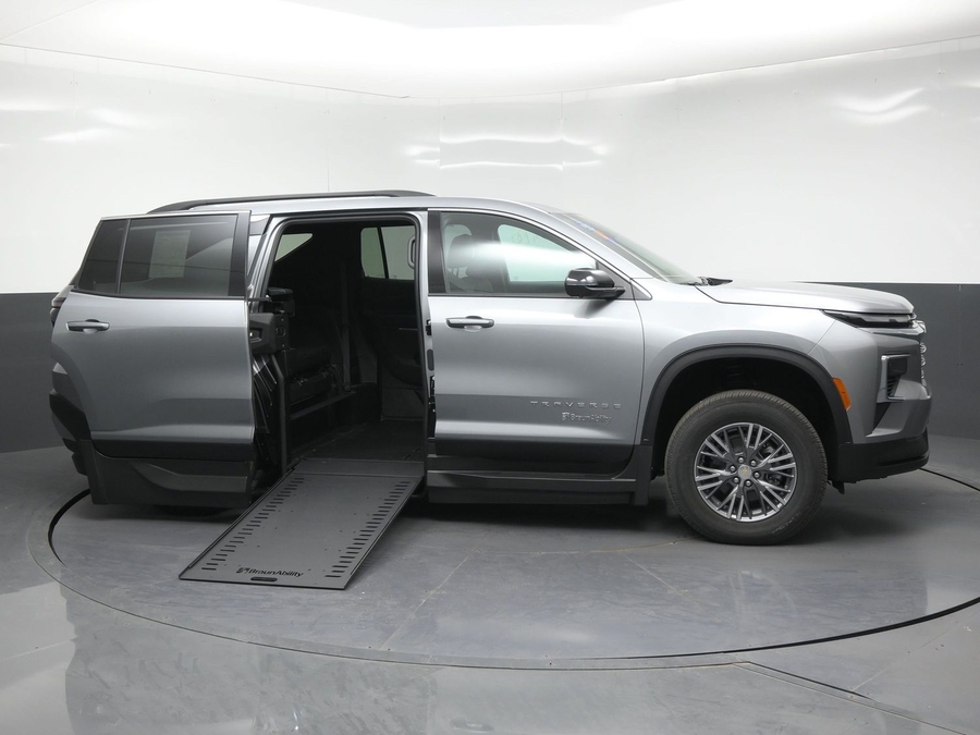 New 2026 Chevrolet Traverse 1LT