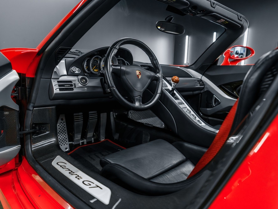 2005 Porsche Carrera GT