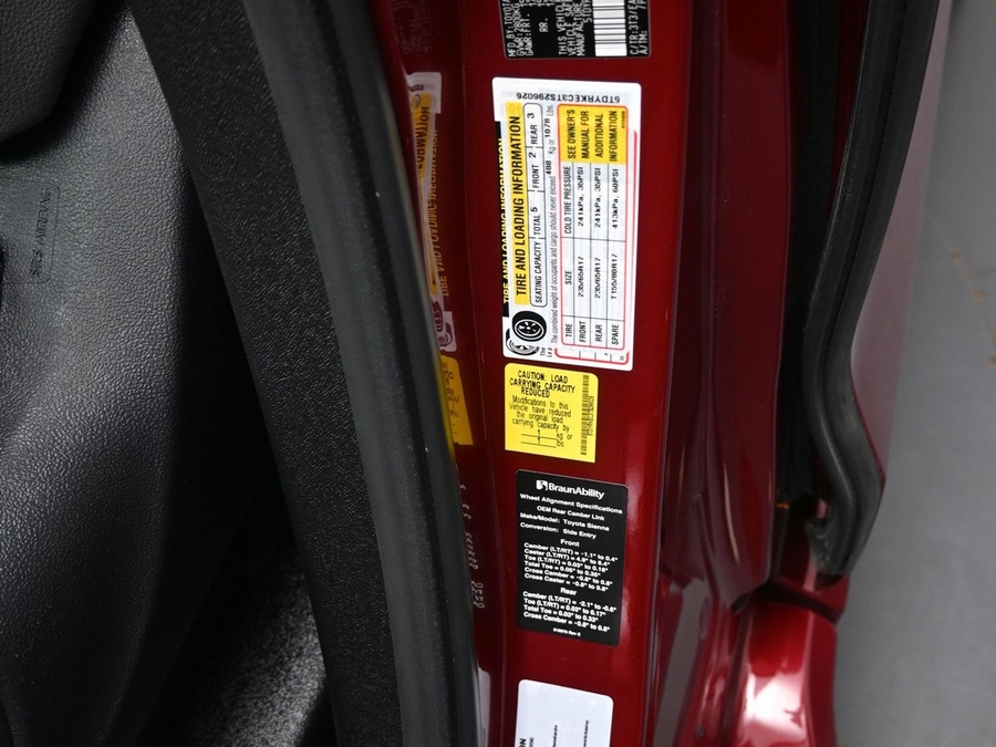 New 2026 Toyota Sienna XLE Add
