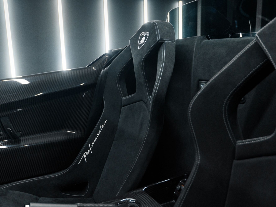 2013 Lamborghini Gallardo Performante