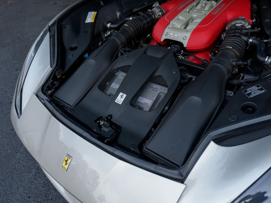 2022 Ferrari 812 GTS