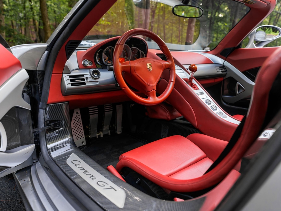 2004 Porsche Carrera GT