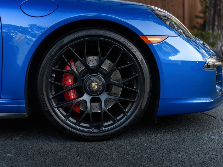 2016 Porsche 911 GTS Cabriolet