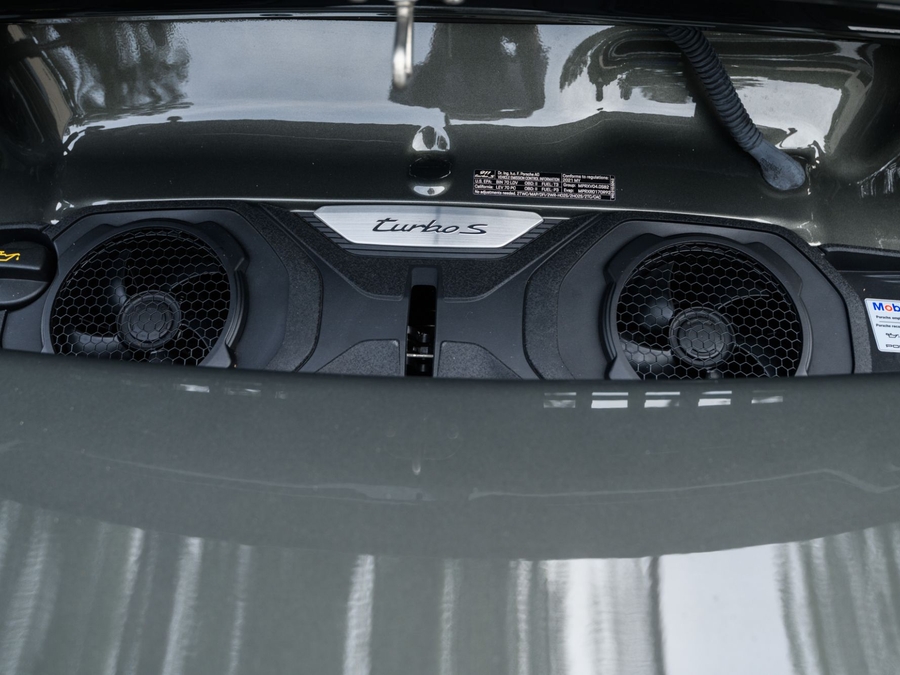 2021 Porsche 911 Turbo S
