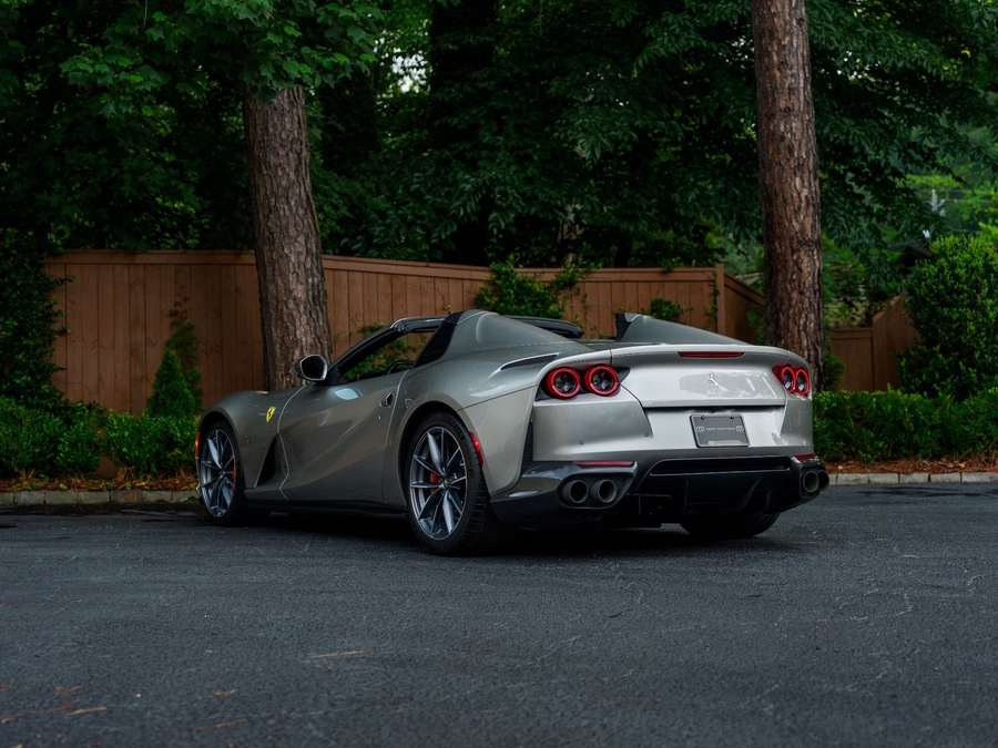 2022 Ferrari 812 GTS