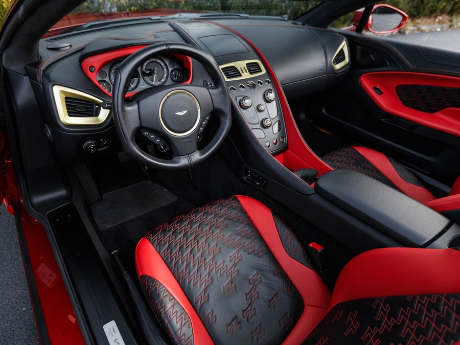 2018 Aston Martin Vanquish Zagato Volante