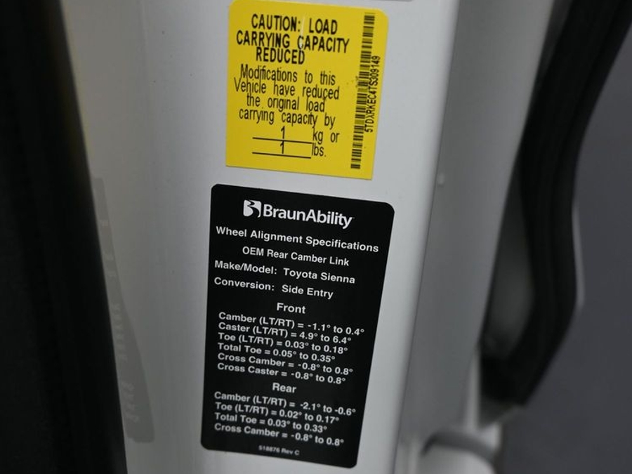 New 2026 Toyota Sienna XSE Sport