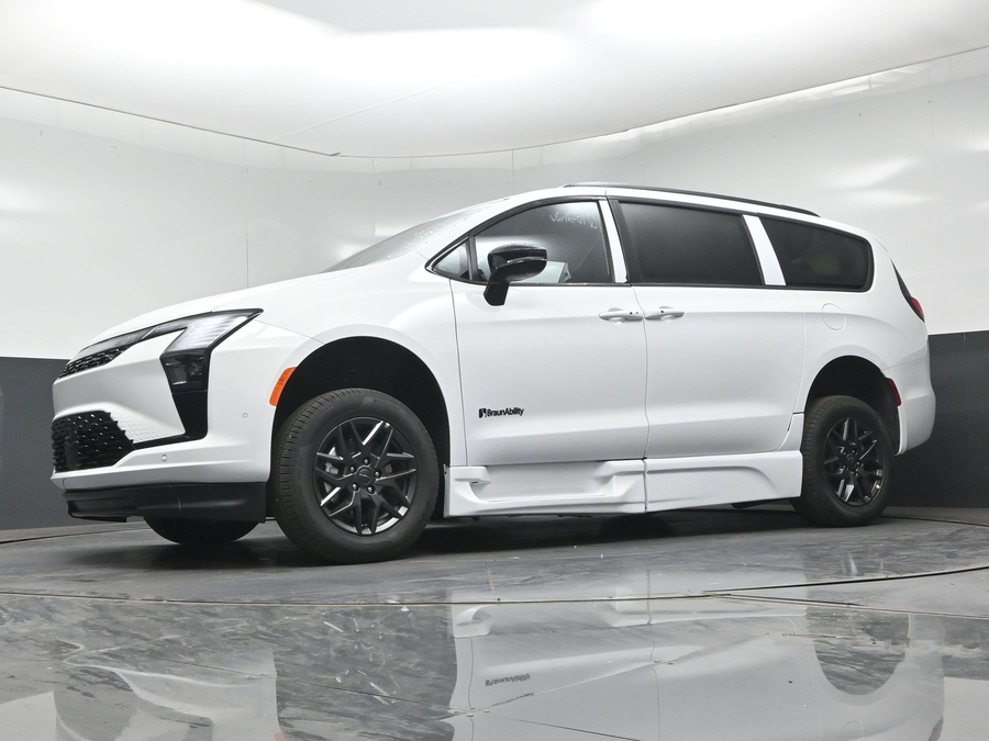 New 2027 Chrysler Pacifica Select Sport