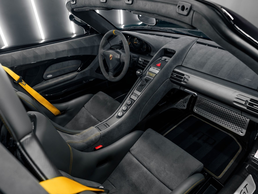 2005 Porsche Carrera GT