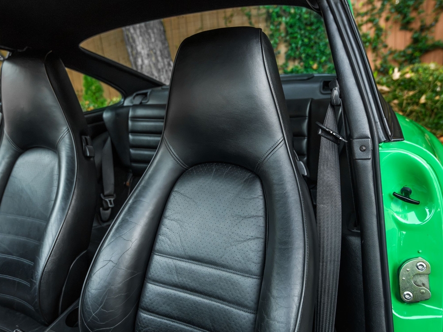 1991 Porsche 911 Carrera 2