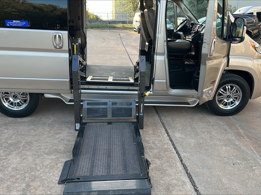 PRE OWNED 2020 Ram ProMaster 1500 LR 136WB