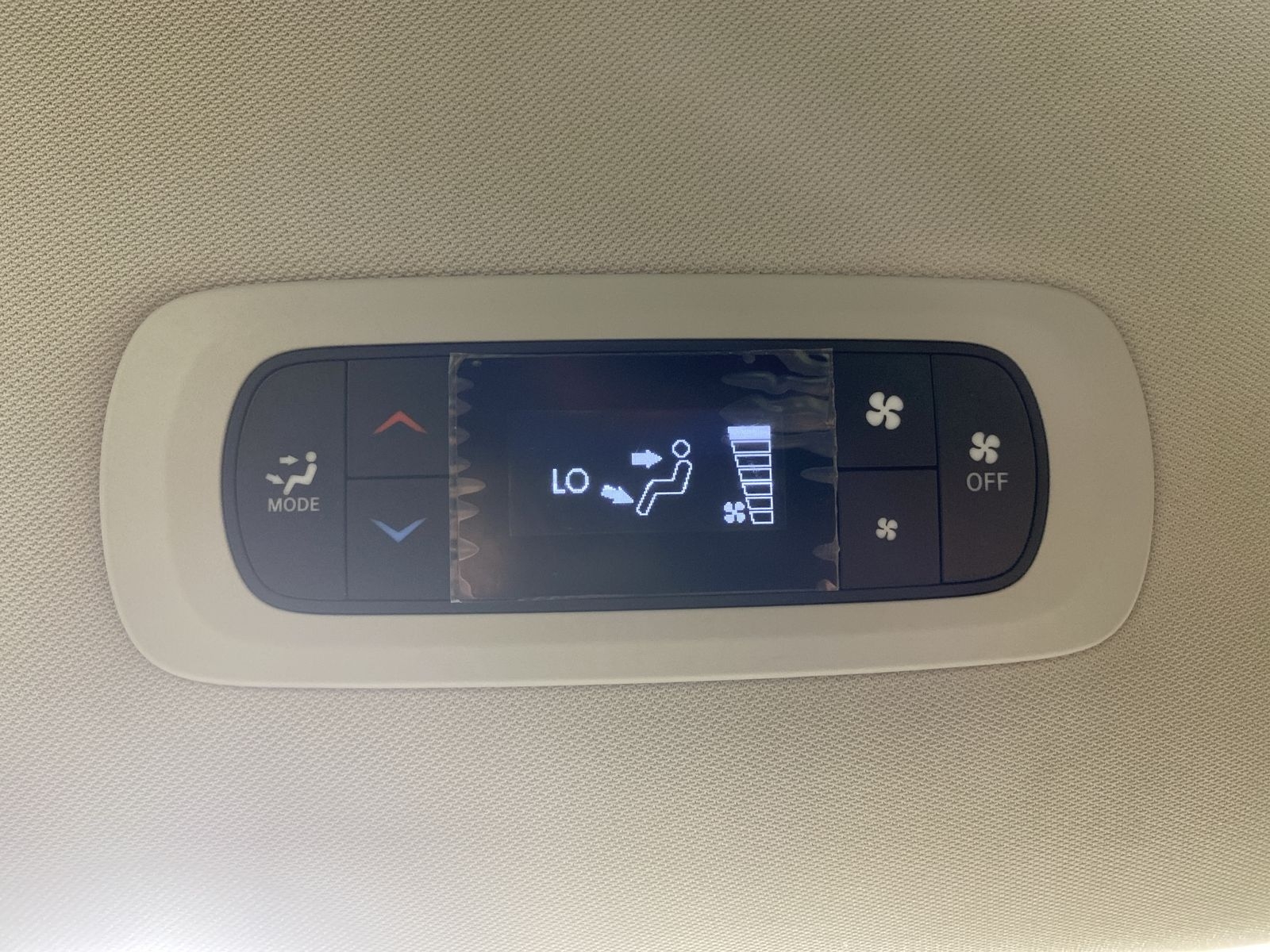 2021 Chrysler Voyager LXI - Photo 15