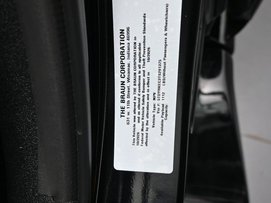 New 2026 Toyota Sienna XLE Add