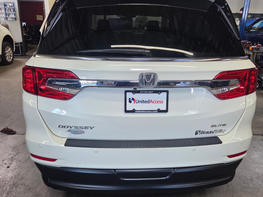 PRE OWNED 2019 Honda Odyssey Elite