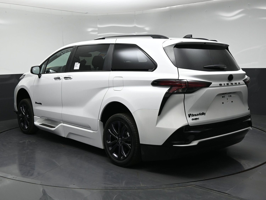 New 2026 Toyota Sienna XSE Sport
