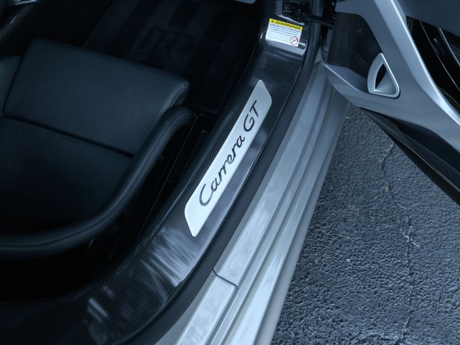 2004 Porsche Carrera GT