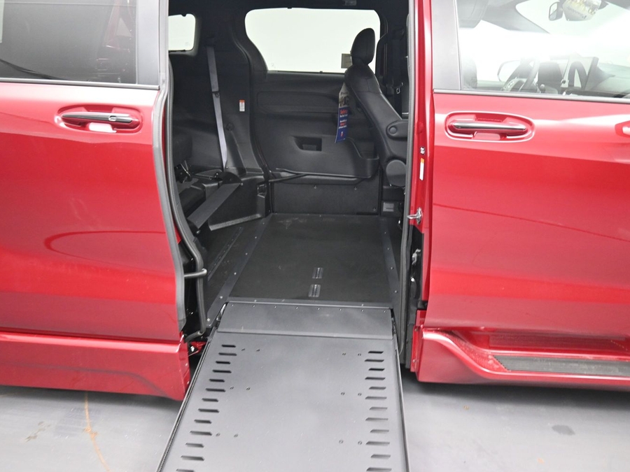 New 2026 Toyota Sienna XSE Sport