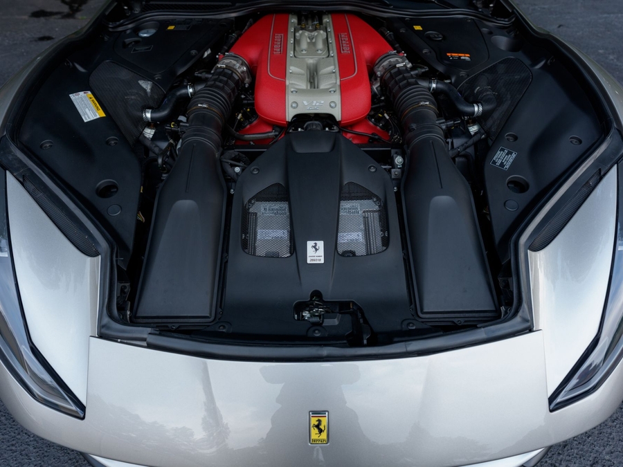 2022 Ferrari 812 GTS