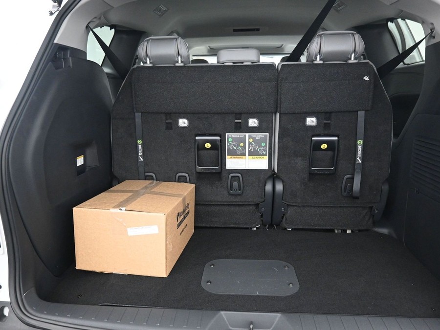 New 2026 Toyota Sienna XLE Base