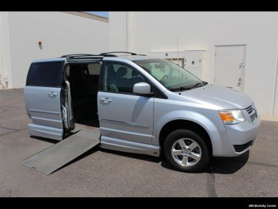 Used Wheelchair Van for Sale - 2009 Dodge Grand Caravan SXT Wheelchair Accessible Van VIN: 2D8HN54119R564555