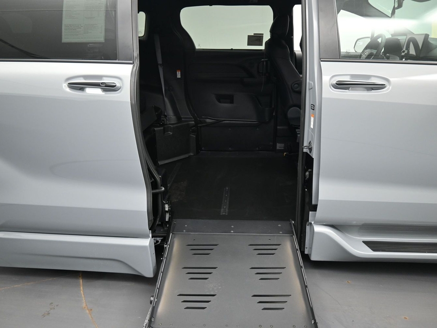 New 2026 Toyota Sienna XSE Sport