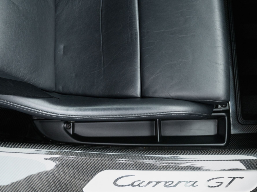 2004 Porsche Carrera GT