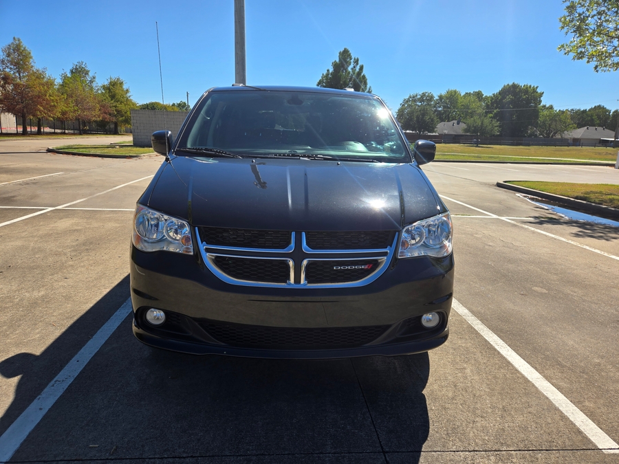 PRE OWNED 2020 Dodge Grand Caravan SXT