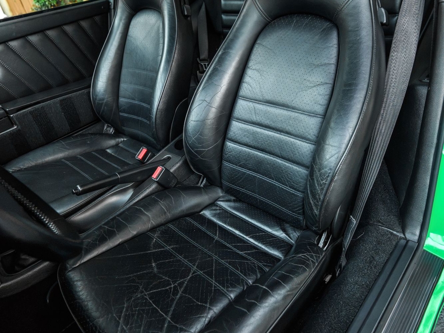 1991 Porsche 911 Carrera 2
