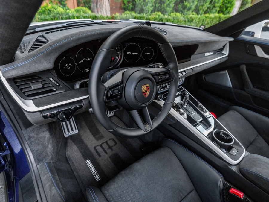 2023 Porsche 911 Dakar