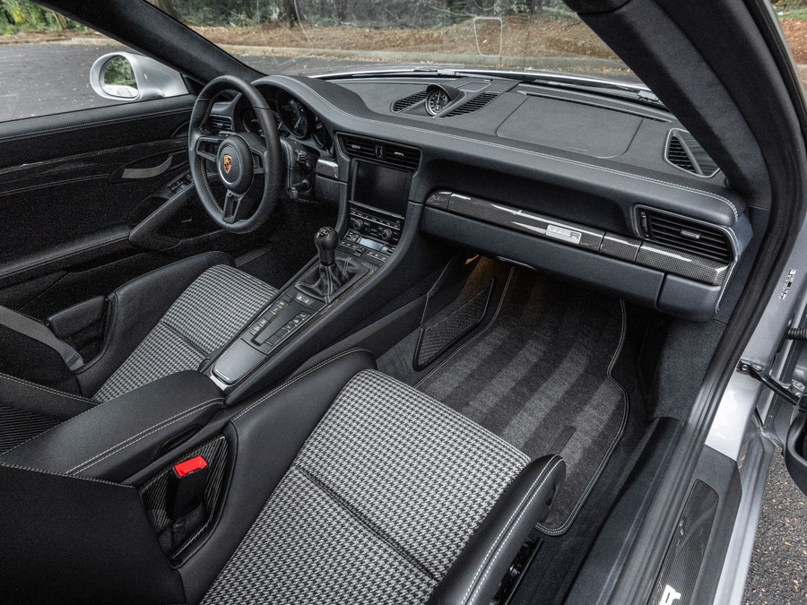 2016 Porsche 911