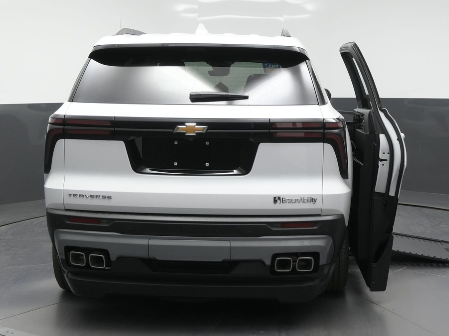 New 2026 Chevrolet Traverse 1LT