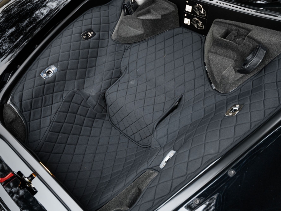 2004 Porsche Carrera GT