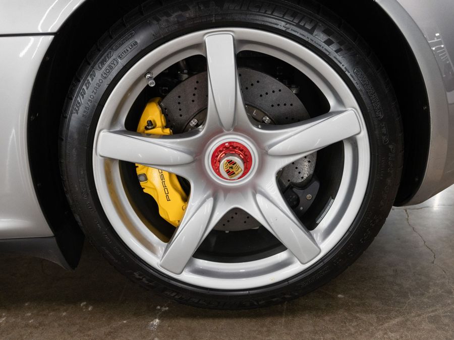 2005 Porsche Carrera GT