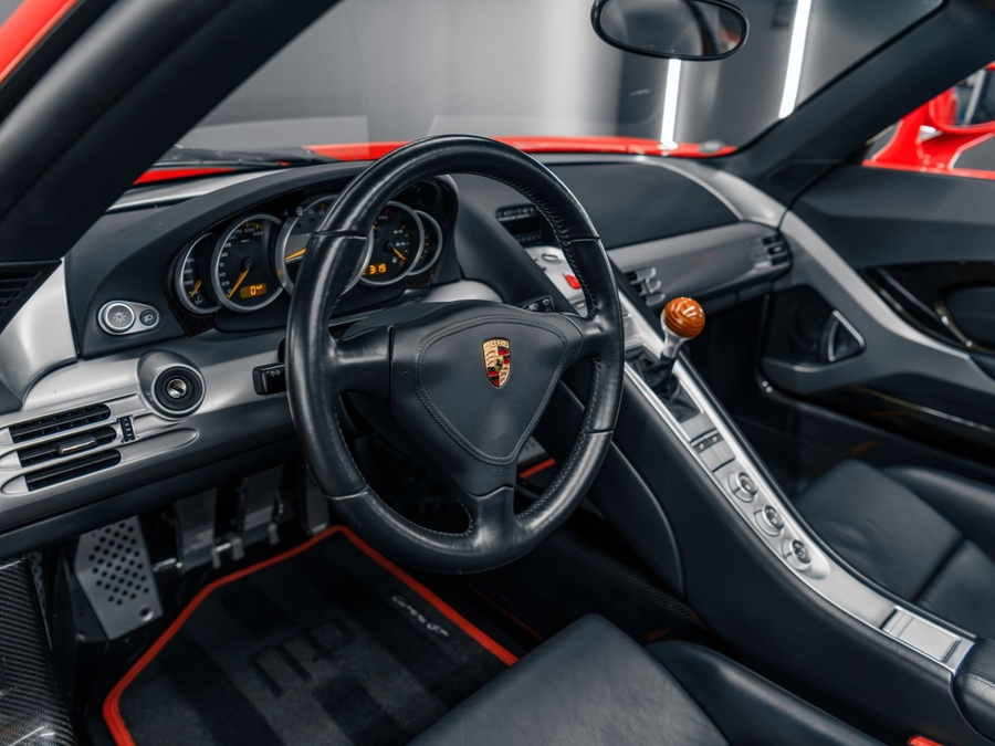 2005 Porsche Carrera GT