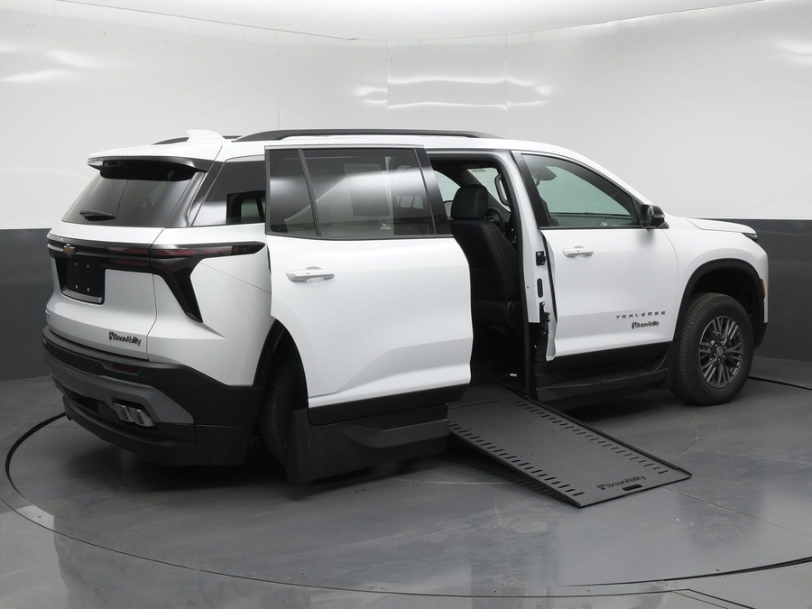 New 2026 Chevrolet Traverse 1LT