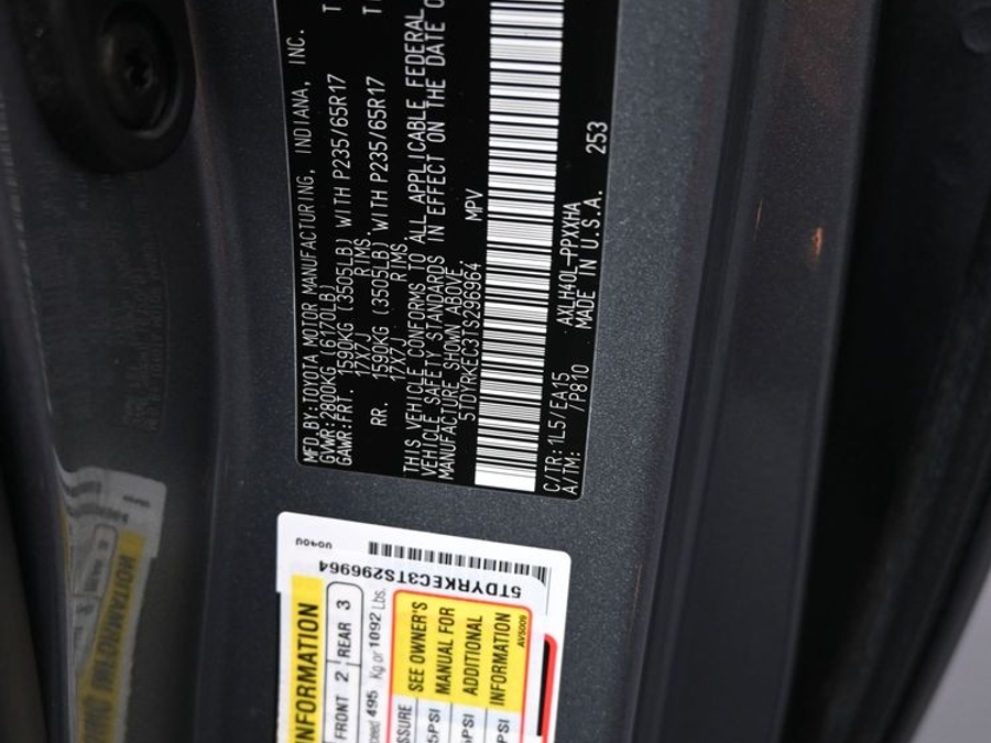 New 2026 Toyota Sienna XLE Add