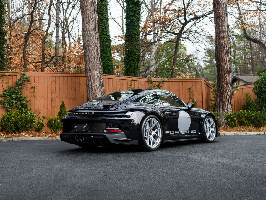 2024 Porsche 911 ST