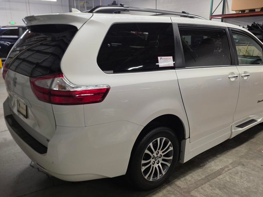 PRE OWNED 2019 Toyota Sienna XLE