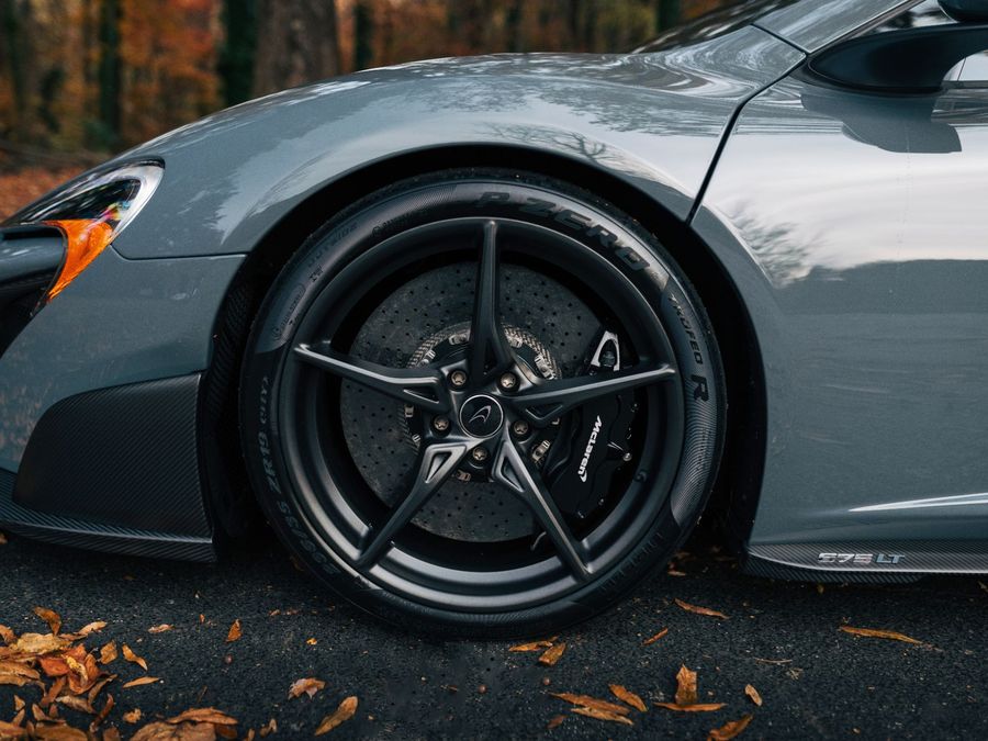 2016 McLaren 675LT Spider